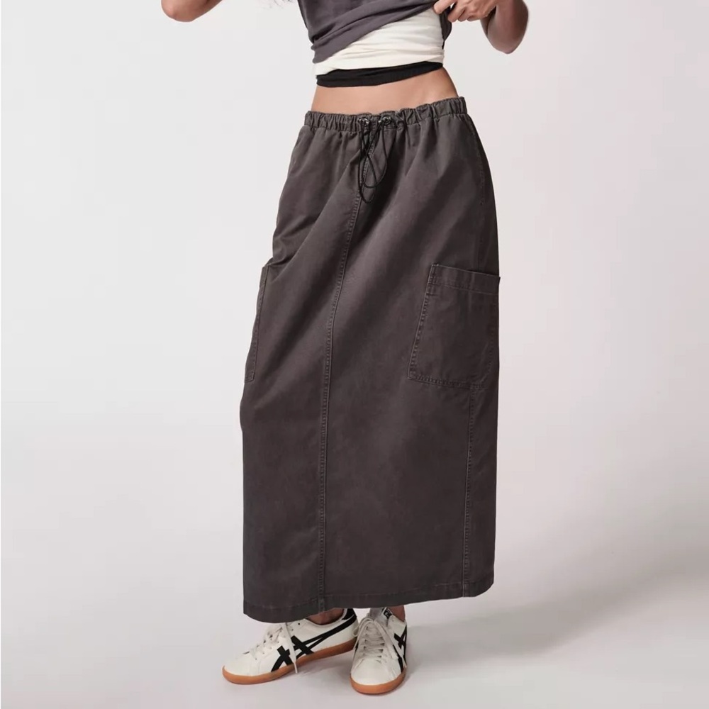 BDG Ulla Cargo Midi Skirt
